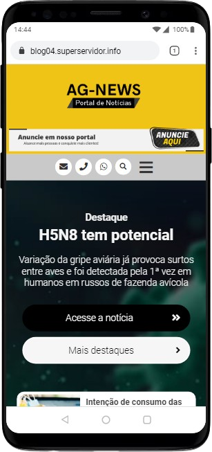 Interface do portal de notícias Blog 04 visualizada em um smartphone com menu hambúrguer e botões de contato.