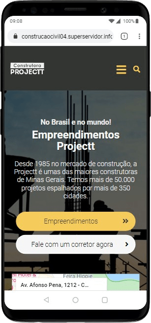 Versão mobile do site Construção Civil 04 exibindo design adaptável em um smartphone Android.