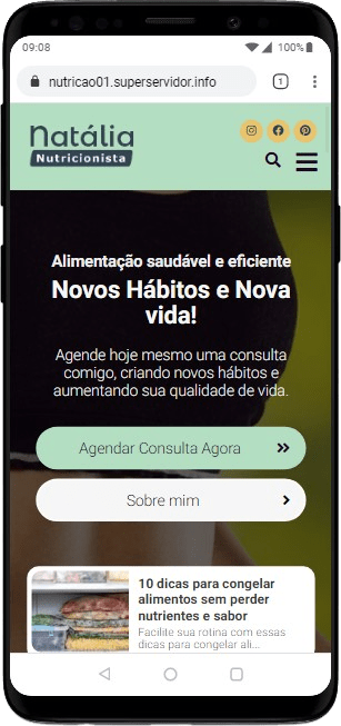 Versão mobile responsiva do site de nutrição com menu hambúrguer e botões de fácil clique.